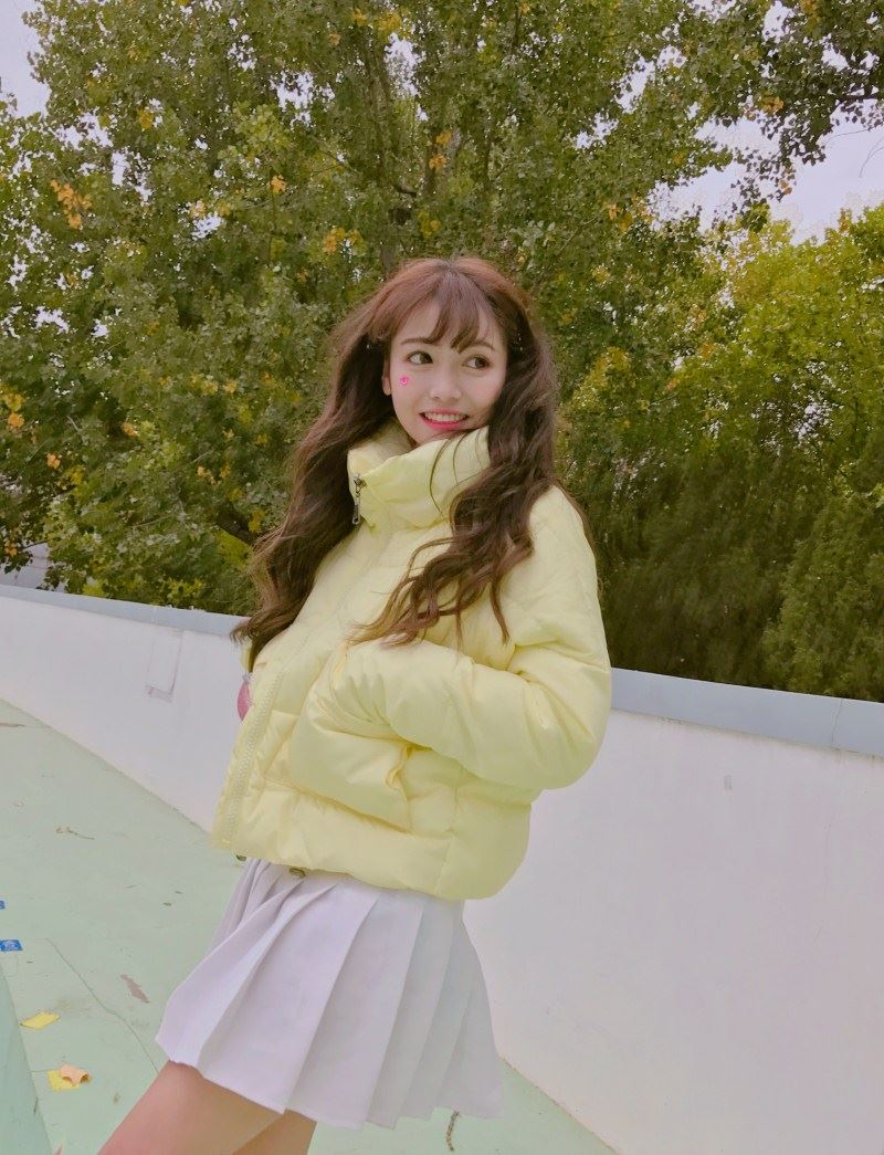 เสื้อกันหนาว ตัวสั้น สีเหลืองน่ารักมาๆ งานจริงตามแบบเลยจ้า