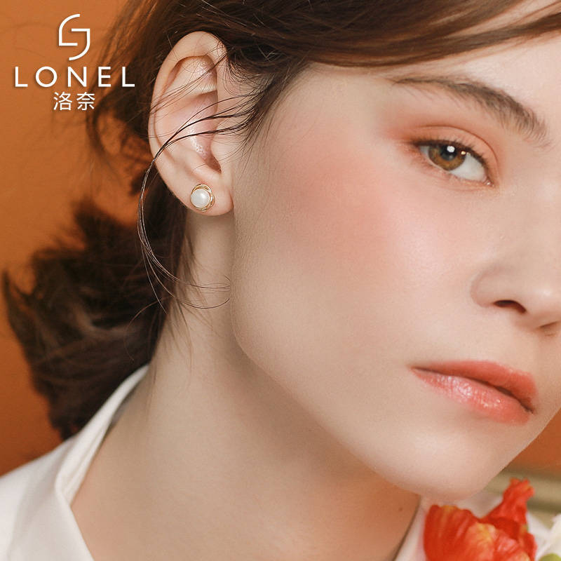 ต่างหู ตุ้มหูแฟชั่น By LONEL