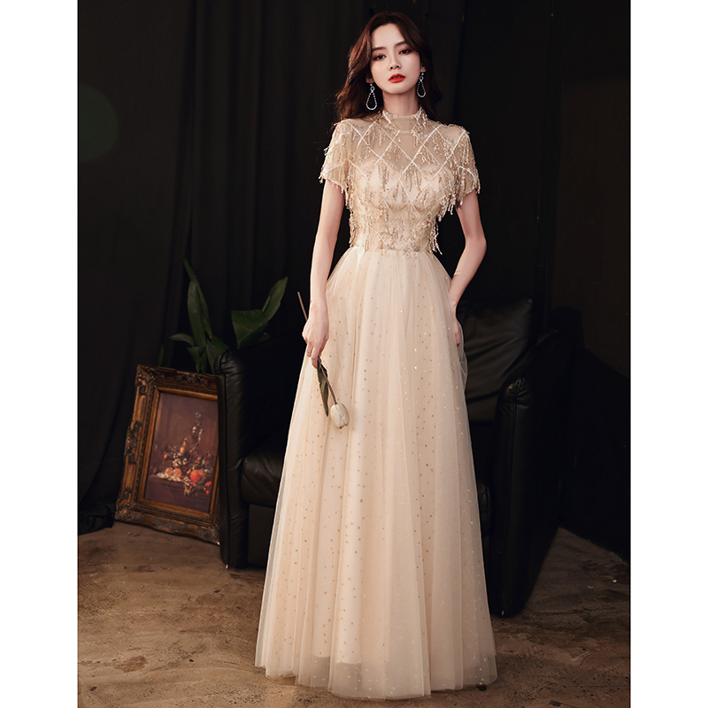 ชุดราตรี ชุดราตรีสวยหรู แบบ ทันสมัย Evening dress