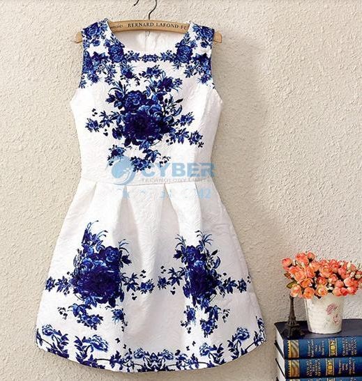 ชุดเดรสออกงาน สีขาว ลายกุหลาบสีน้ำเงิน หรูหรา ไฮโซ ราคาถูก no 36296_1