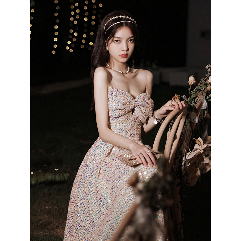 ชุดราตรี ชุดราตรีสวยหรู แบบ ทันสมัย Evening dress