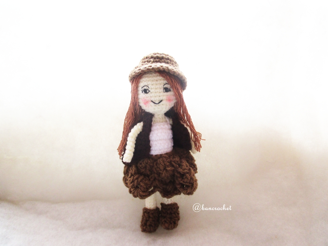ตุ๊กตาเด็กผู้หญิงถัก ขนาด 7 นิ้ว girl amigurumi crochet dolls