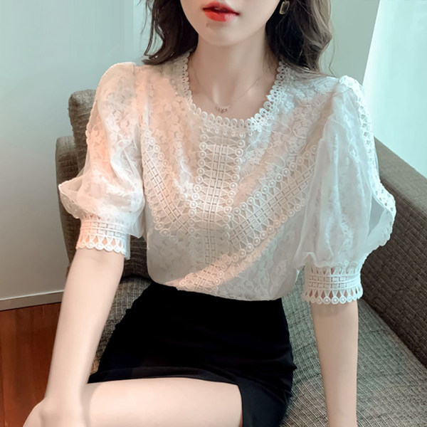 เสื้อลูกไม้ แขนสั้น