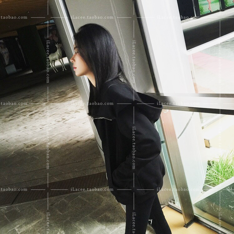 เสื้อกันหนาว ฮู้ดเท่ๆ สีดำ ผ้าใยสังเคราะห์ งานดุหนานุ่ม พร้อมส่งเลยจ้า BLACK