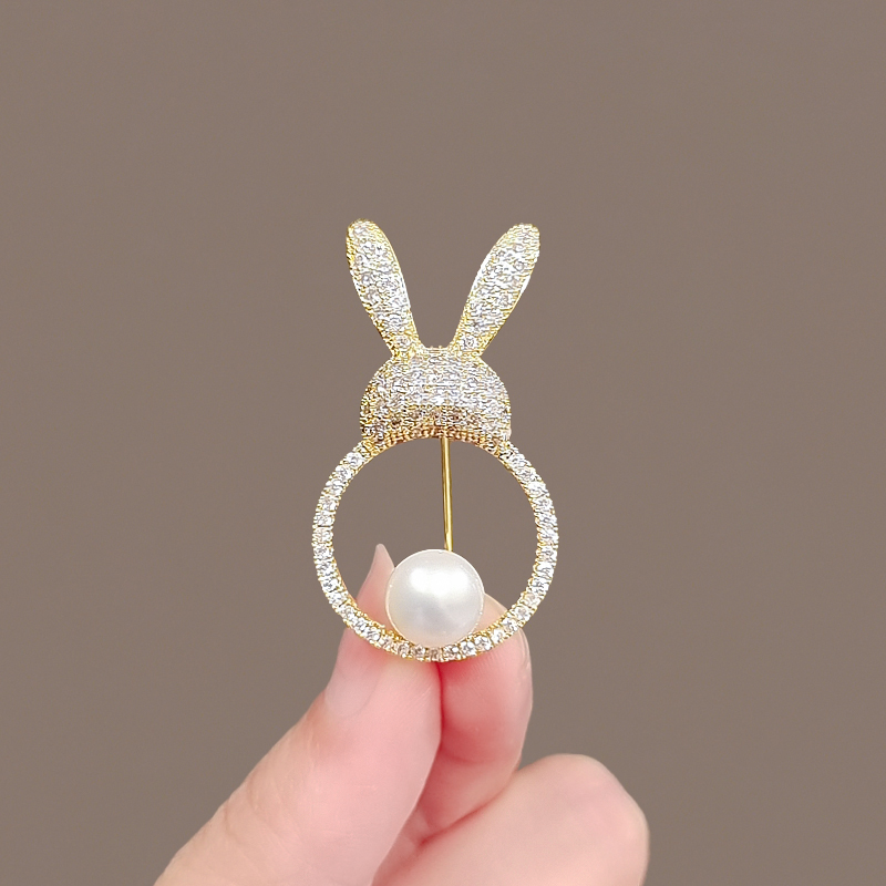 เข็มกลัด เข็มกลัดสวยๆ เข็มกลัดติดเสื้อ Brooch