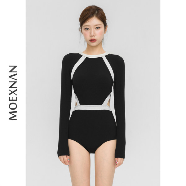 ชุดว่ายน้ำผู้หญิง ชุดว่ายน้ำน่ารัก Bikini ชุดไปทะเล