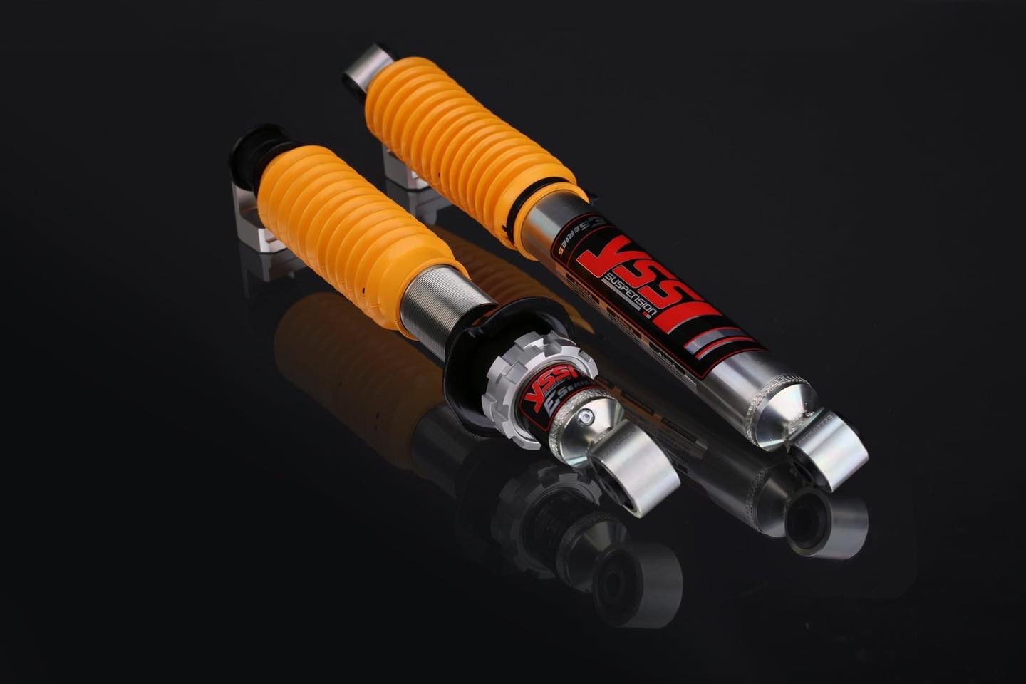 โช๊คอัพ Monotube สปริง YSS รุ่น E-Series รถ Toyota Innova ปี 08>