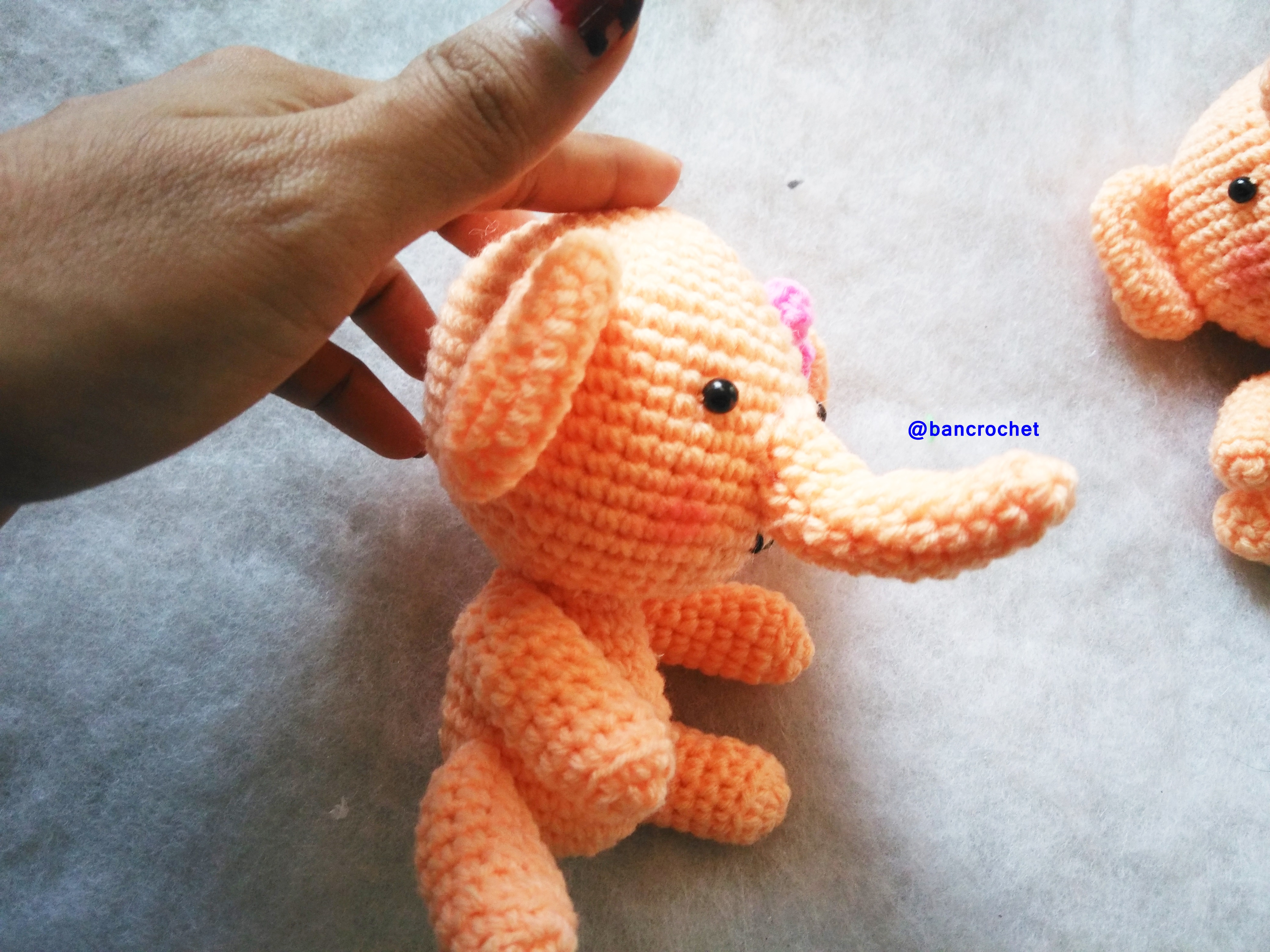 Bancrochet ช้างถักโครเชต์ Crochet elephant doll สีส้มอ่อน 4นิ้ว
