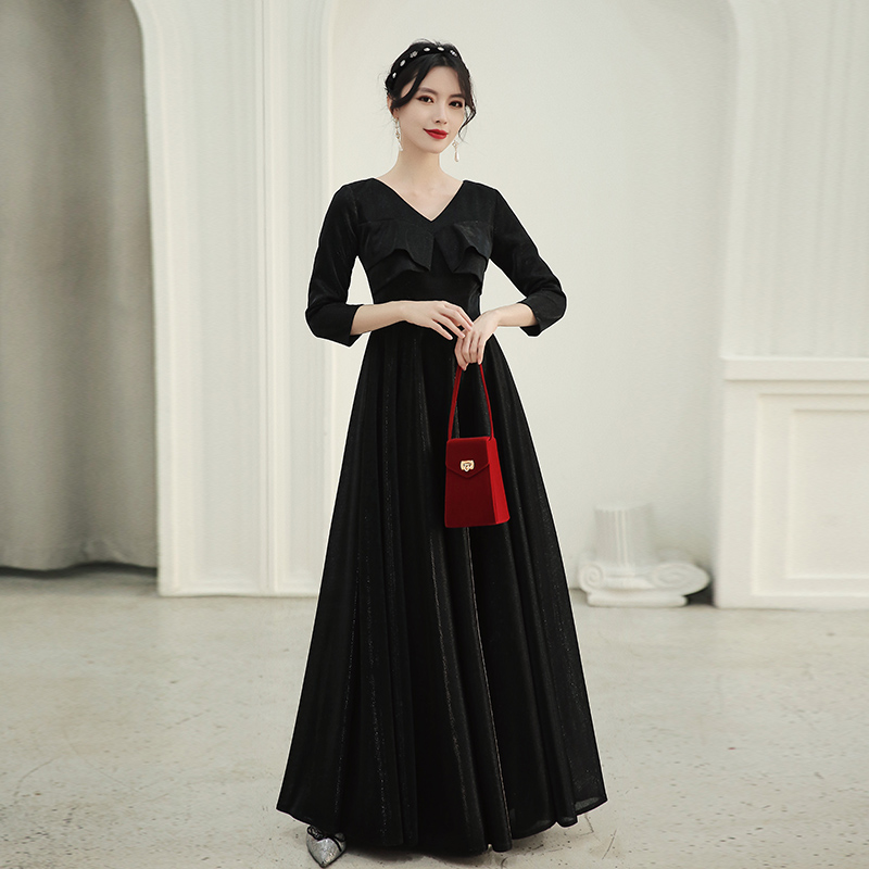ชุดราตรี ชุดราตรีสวยหรู แบบ ทันสมัย Evening dress