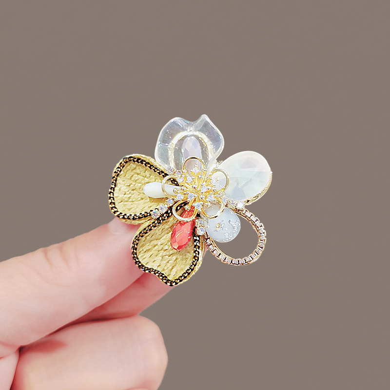 เข็มกลัด เข็มกลัดสวยๆ เข็มกลัดติดเสื้อ Brooch