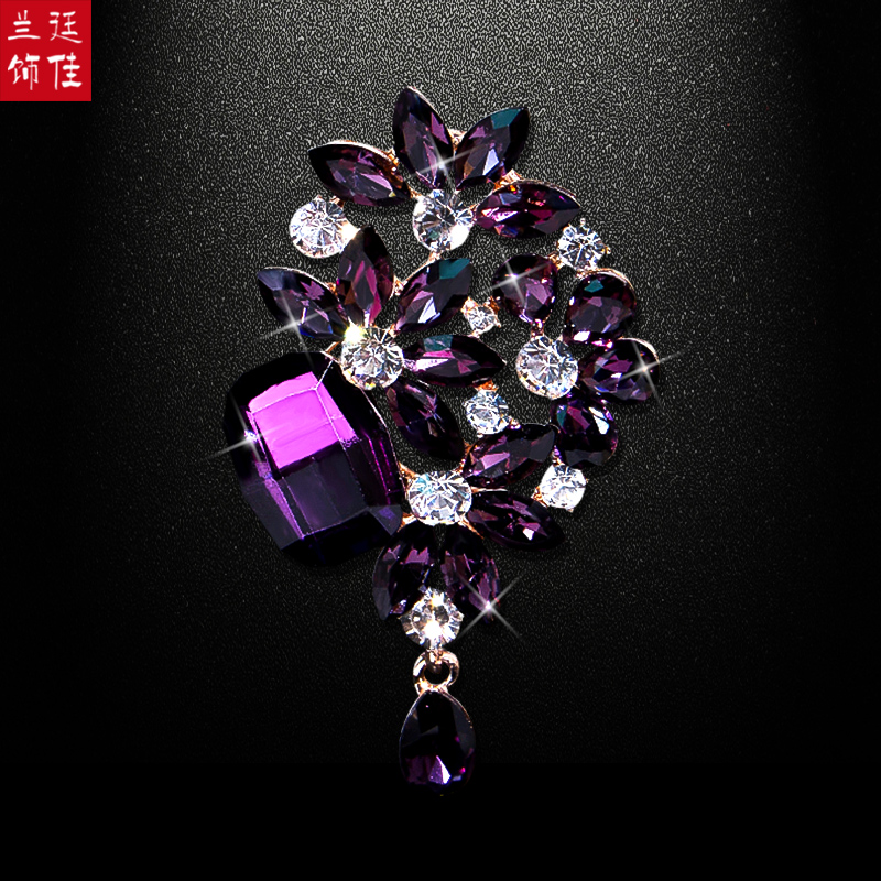 เข็มกลัด เข็มกลัดสวยๆ เข็มกลัดติดเสื้อ Brooch