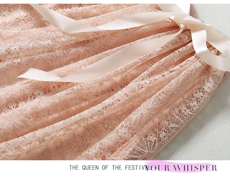 Skirt355 กระโปรงลูกไม้สีชมพูกลีบบัว เอวยางยืดผูกริบบิ้นเพิ่มความน่ารัก ซับในเนื้อนิ่มอย่างดี ผ้าลูกไม้ยืดเนื้อนุ่มหนามีน้ำหนักทิ้งตัว งานน่ารักให้ลุคหวานๆ ดูสวยแพง แมทช์กับเสื้อทรงไหนก็น่ารัก
