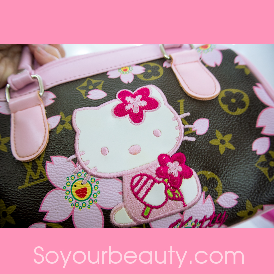 กระเป๋าคิตตี้โชคดี Hello Kitty Lucky Bag ทรงหิ้วใบเล็ก