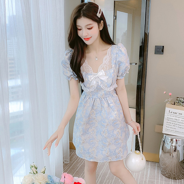 ชุดเดรสสวยๆ ชุดเดรสน่ารักๆ สไตล์เกาหลี By Meiyi women's clothing