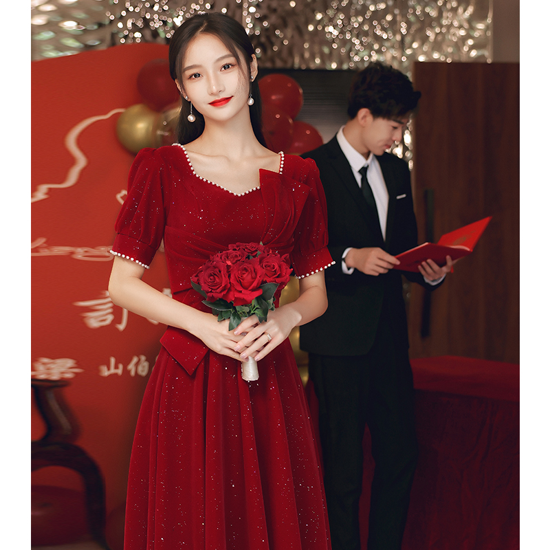 ชุดราตรี ชุดราตรีสวยหรู แบบ ทันสมัย Evening dress