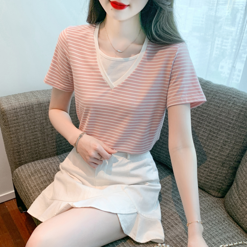 เสื้อผ้าวัยรุ่นเกาหลี เสื้อยืดวัยรุ่นผู้หญิง มีขนาด S M L XL