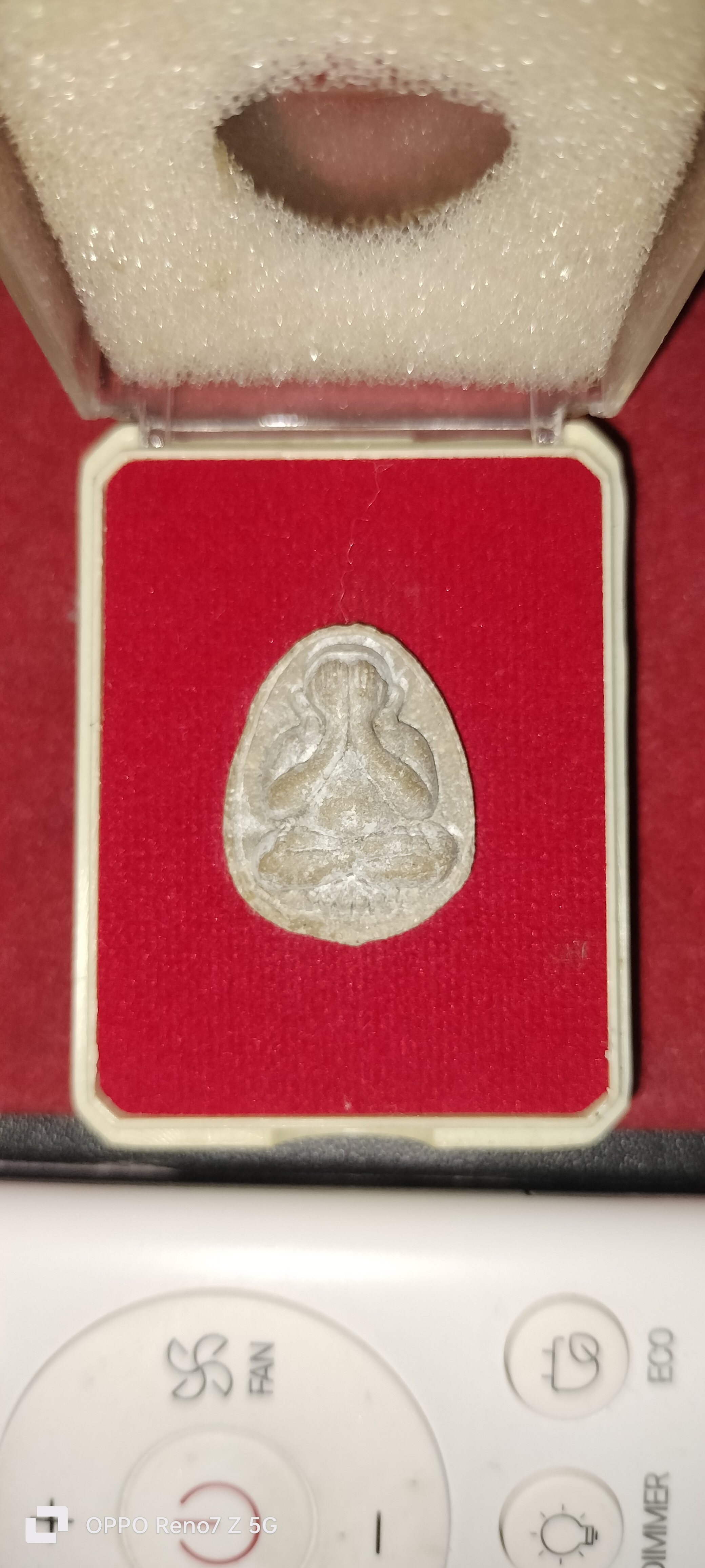 หลวงพ่อมาลัย วัดบาวหญ้าแพรก