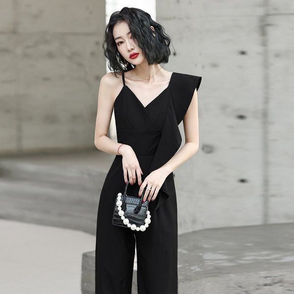 ชุดราตรี ชุดราตรีสวยหรู แบบ ทันสมัย Evening dress