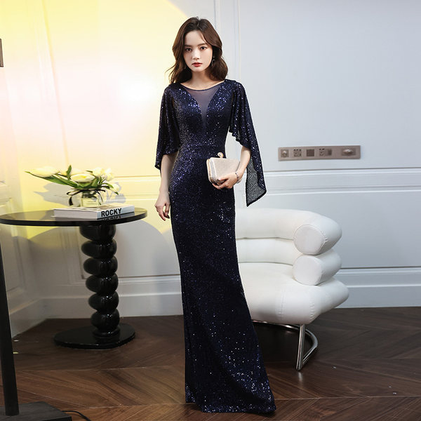 ชุดราตรี ชุดราตรีสวยหรู แบบ ทันสมัย Evening dress
