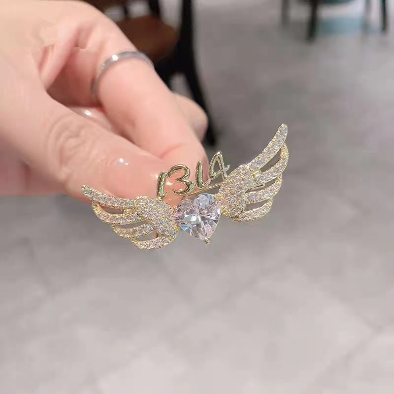 เข็มกลัด เข็มกลัดสวยๆ เข็มกลัดติดเสื้อ Brooch