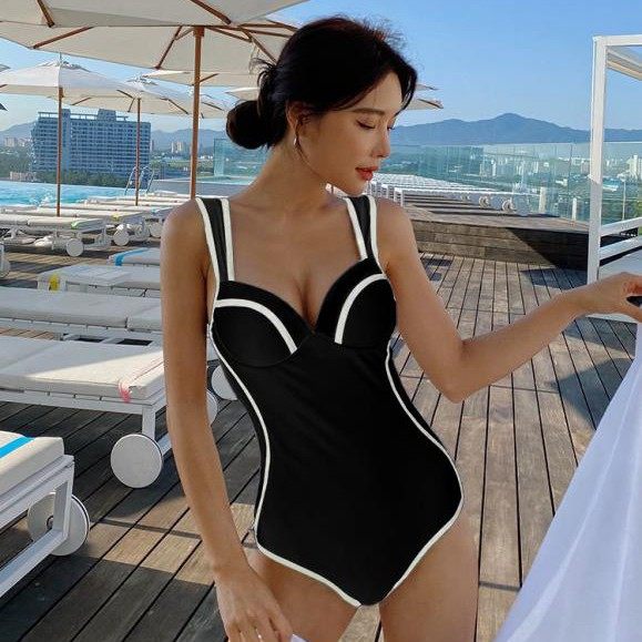 ชุดว่ายน้ำผู้หญิง ชุดว่ายน้ำน่ารัก Bikini ชุดไปทะเล