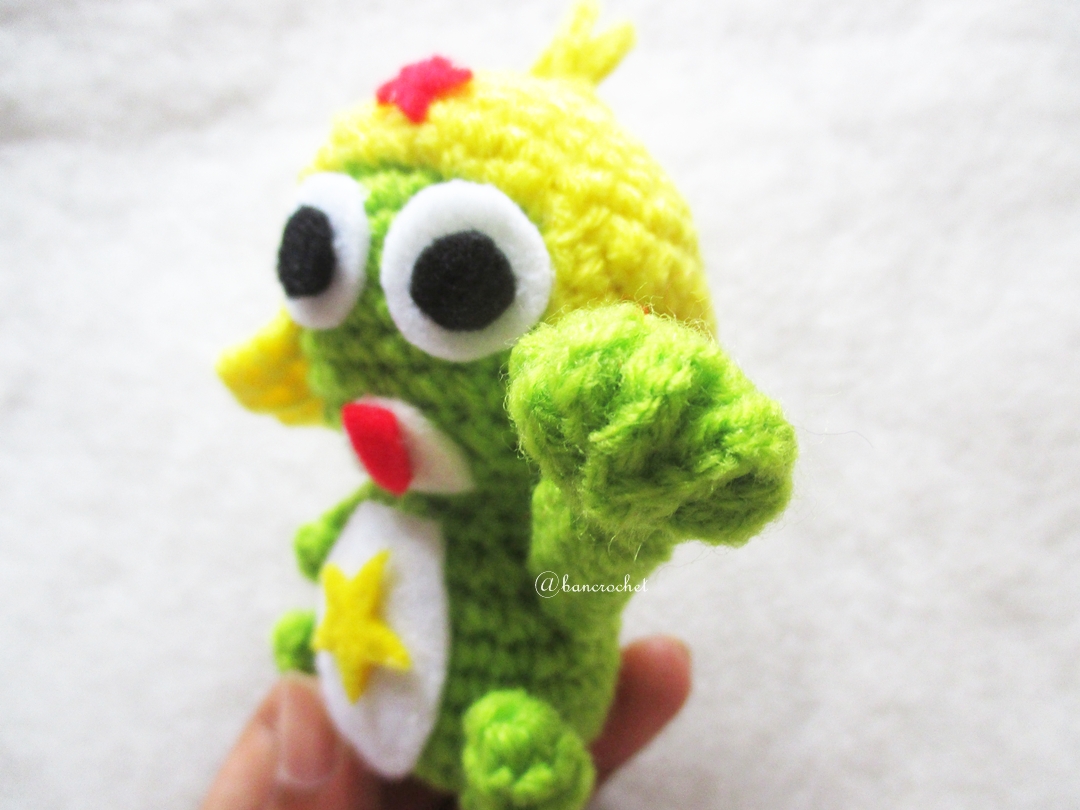 พวงกุญแจโคโรโระถักไหมพรม ขนาด 4 นิ้ว kororo crochet keychain 4 inch