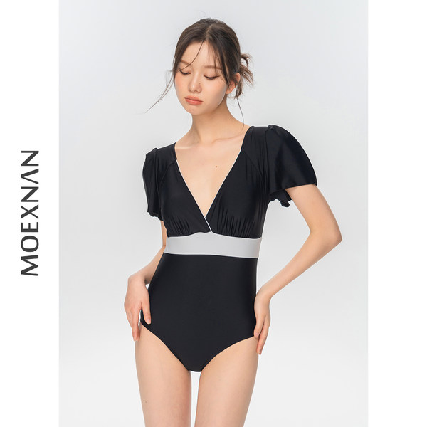 ชุดว่ายน้ำผู้หญิง ชุดว่ายน้ำน่ารัก Bikini ชุดไปทะเล