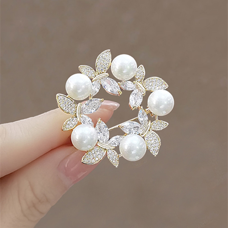 เข็มกลัด เข็มกลัดสวยๆ เข็มกลัดติดเสื้อ Brooch