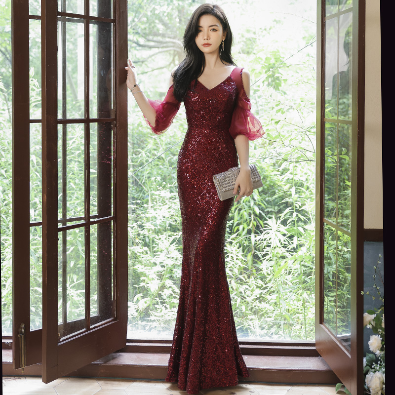 ชุดราตรี ชุดราตรีสวยหรู แบบ ทันสมัย Evening dress