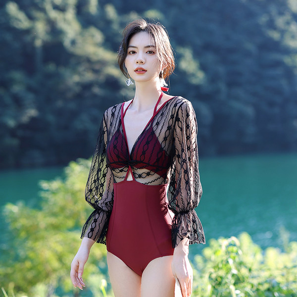 ชุดว่ายน้ำผู้หญิง ชุดว่ายน้ำน่ารัก Bikini ชุดไปทะเล