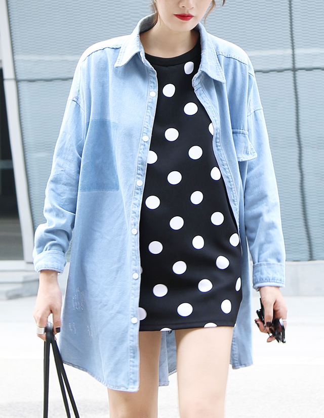 เสื้อเชิ้ตเดนิม ทรง Oversized ใส่เป็นเสื้อคลุมได้ ฟรีไซส์