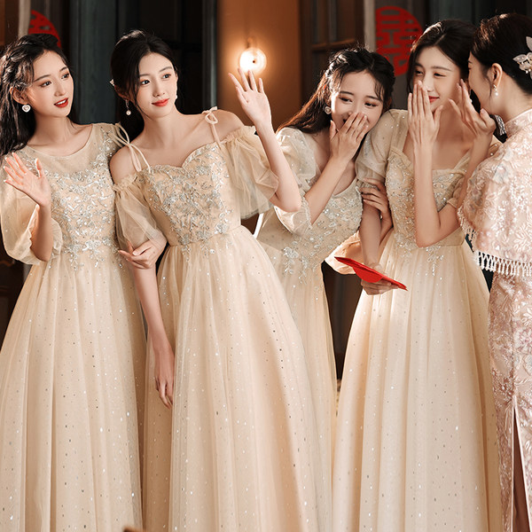 ชุดเพื่อนเจ้าสาวสีครีม ชุดเพื่อนเจ้าสาว ชุดไปงานแต่งงาน