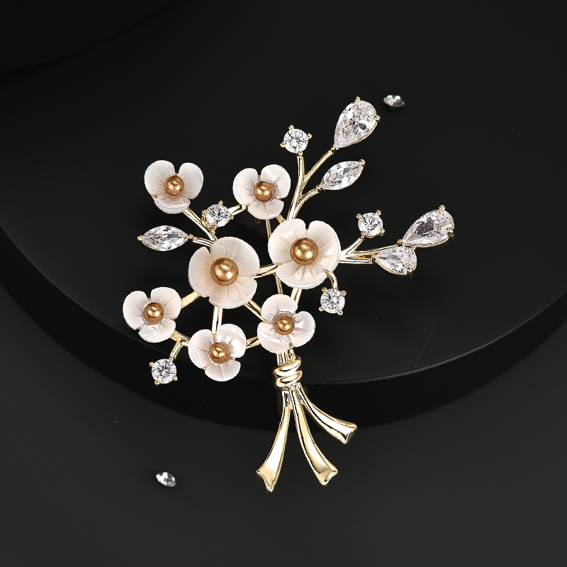 เข็มกลัด เข็มกลัดสวยๆ เข็มกลัดติดเสื้อ Brooch