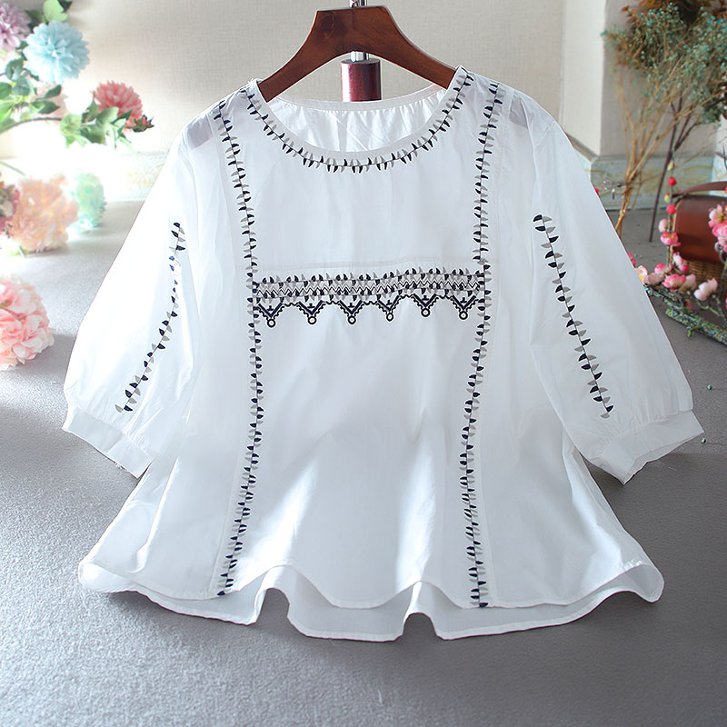 เสื้อลินิน เสื้อผ้าฝ้ายลินิน เสื้อเชิ้ตผ้าลินิน ปักลายสวยๆด้วยด้าย สไตล์VINTAGE BY Dreamroom