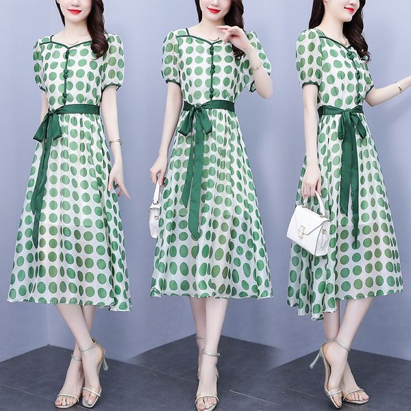 เดรสคนอ้วน เดรสสาวอวบ ชุดเดรสคนอ้วนวัยรุ่น BY PLUS SIZE Girl