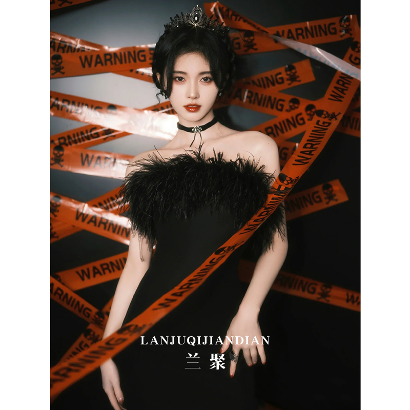 ชุดราตรี ชุดราตรีสวยหรู แบบ ทันสมัย Evening dress