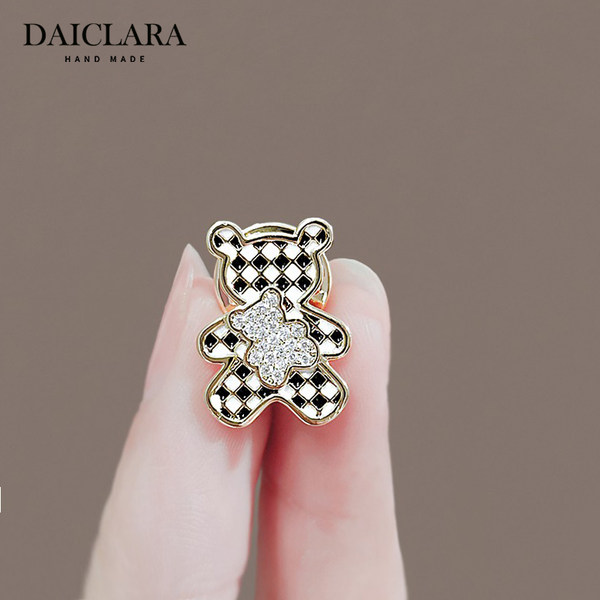 เข็มกลัด เข็มกลัดสวยๆ เข็มกลัดติดเสื้อ Brooch