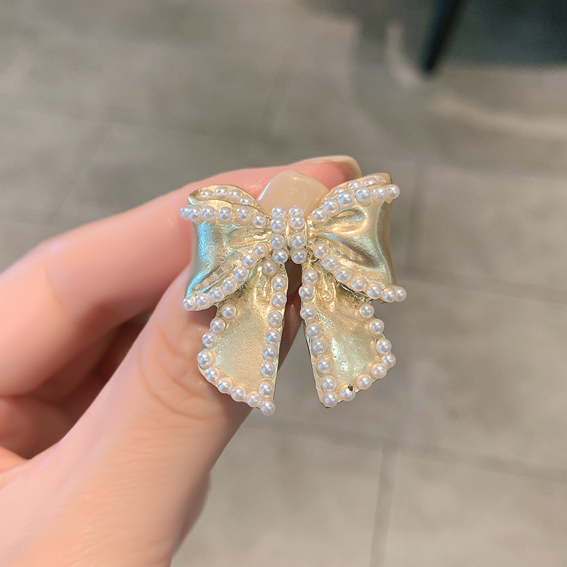 เข็มกลัด เข็มกลัดสวยๆ เข็มกลัดติดเสื้อ Brooch