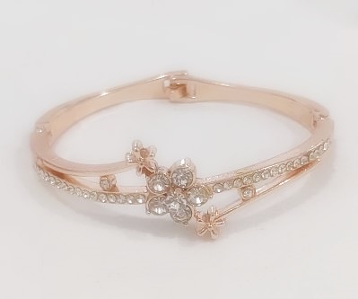 สร้อยข้อมือ เพชร CZ AAA ลายดอกไม้ กำไลข้อมือ ใส่ออกงาน แบบเก๋ ๆ สินค้าลดราคาพิเศษ 939029