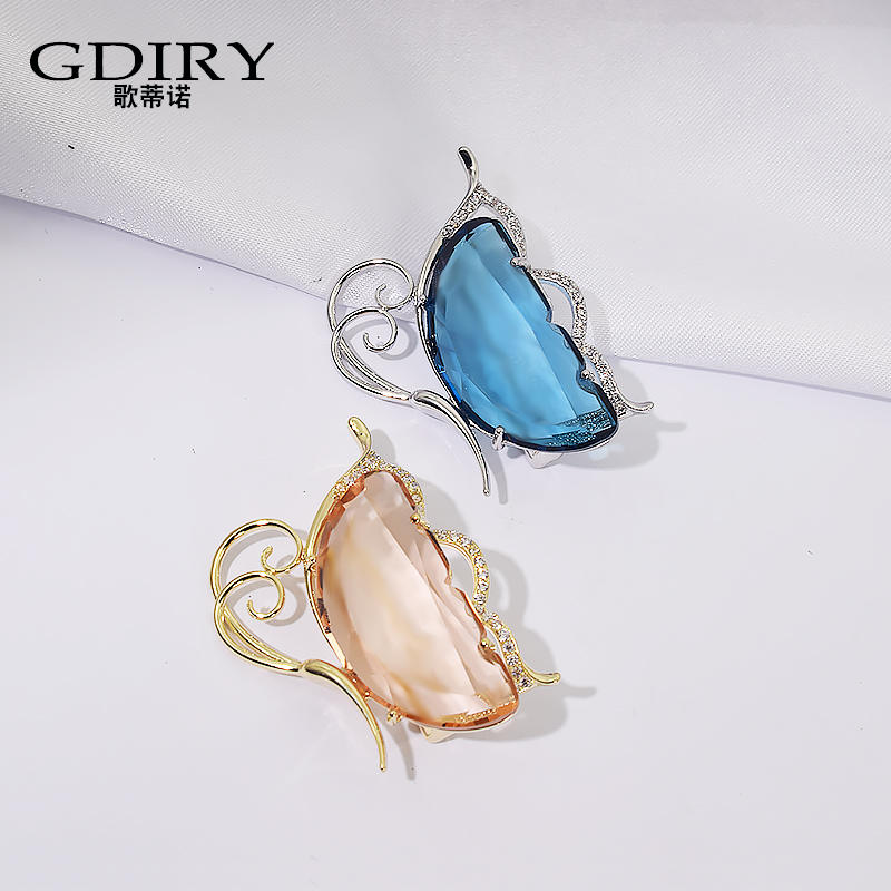 เข็มกลัด เข็มกลัดสวยๆ เข็มกลัดติดเสื้อ Brooch