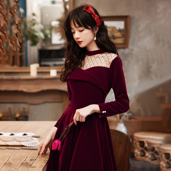 ชุดราตรี ชุดออกงาน ดีไซน์หรู แบรนด์ Angel