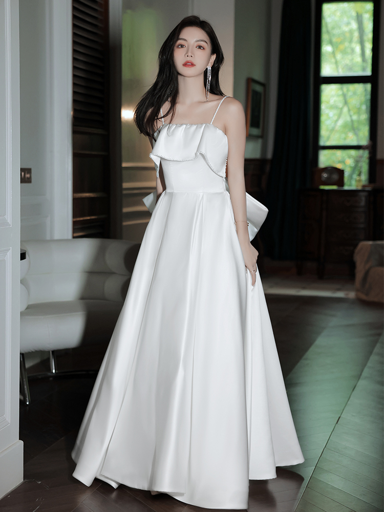 ชุดราตรี ชุดราตรีสวยหรู แบบ ทันสมัย Evening dress
