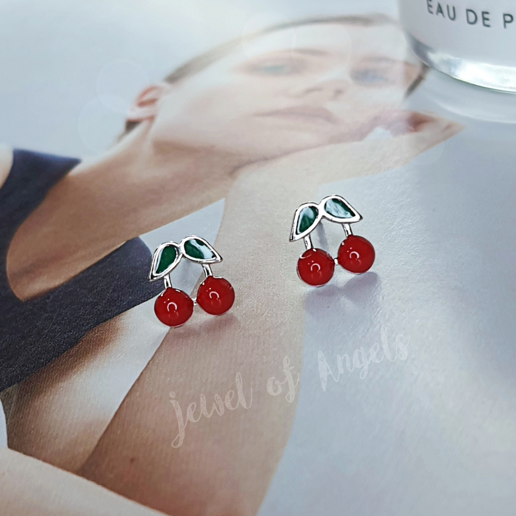 ต่างหูเงินแท้ S925 รุ่น Cerise ต่างหูแป้น รูปเชอร์รี่ สีแดงเข้ม เงินแท้ทั้งชิ้น Silver925 ตุ้มหูเงินแฟชั่น