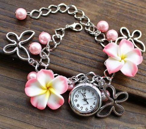 นาฬิกาข้อมือ ผู้หญิง แบบ สร้อยข้อมือ ลายดอกไม้ สีสันสดใส นาฬิกา ใส่เที่ยว ชายทะเล ใส่วันปีใหม่ สงกรานต์ นาฬิกาสร้อยข้อมือ 15588