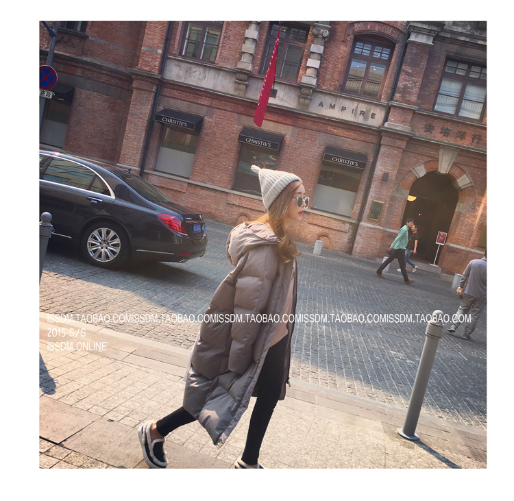 เสื้อกันหนาว สีเทา ตัวยาว ผ้าร่มกันลม บุนวมนุ่ม ซิปและกระดุมหน้า พร้อมส่งจ้า