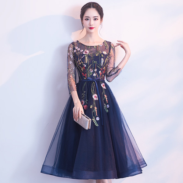 ชุดราตรี ชุดออกงาน ดีไซน์หรู แบรนด์ Angel