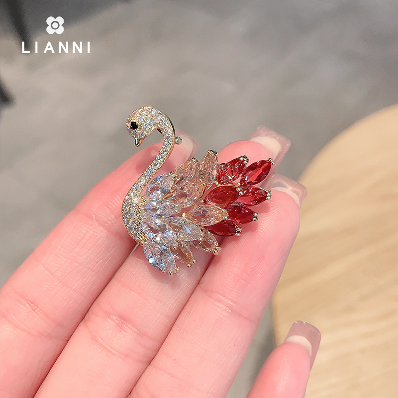 เข็มกลัด เข็มกลัดสวยๆ เข็มกลัดติดเสื้อ Brooch