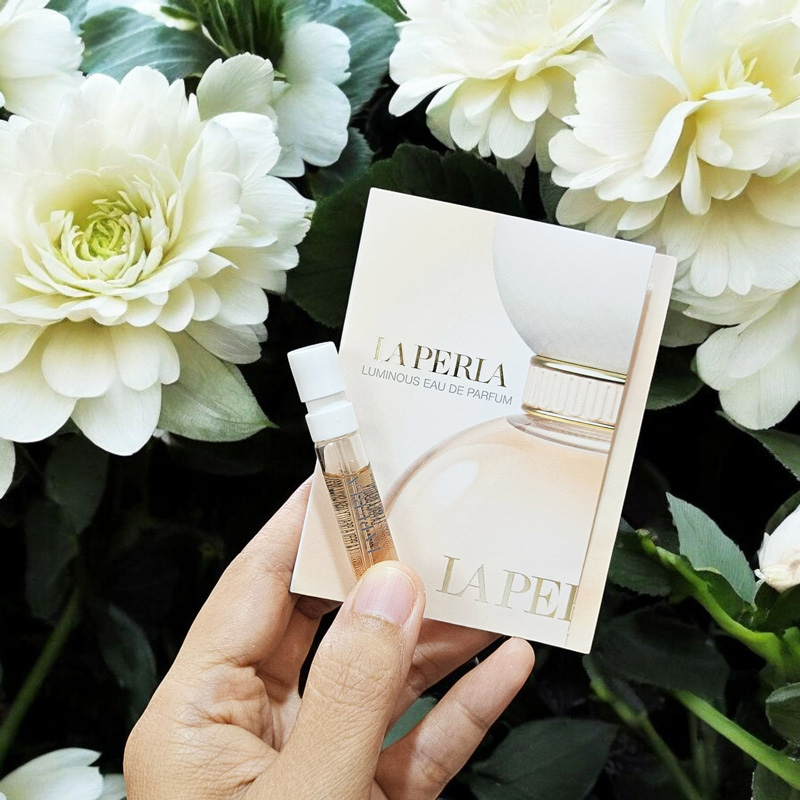 La Perla Luminous EAU DE PARFUM 1.5 ml.