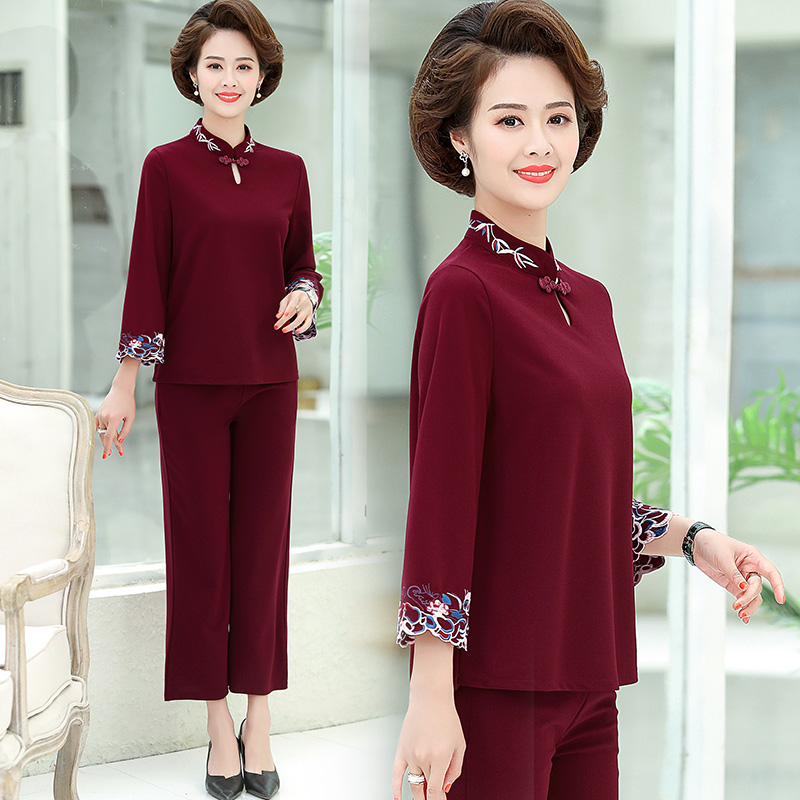 เสื้อผู้สูงอายุ เสื้อผ้าแฟชั่นสุภาพสตรีวัยผู้ใหญ่