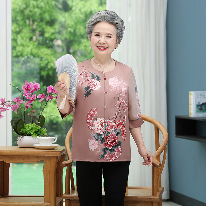 เสื้อคุณยาย เสื้อผู้วัยอายุ60-70ปี มีขนาด L-4XL(อกประมาณ35-45นิ้ว)